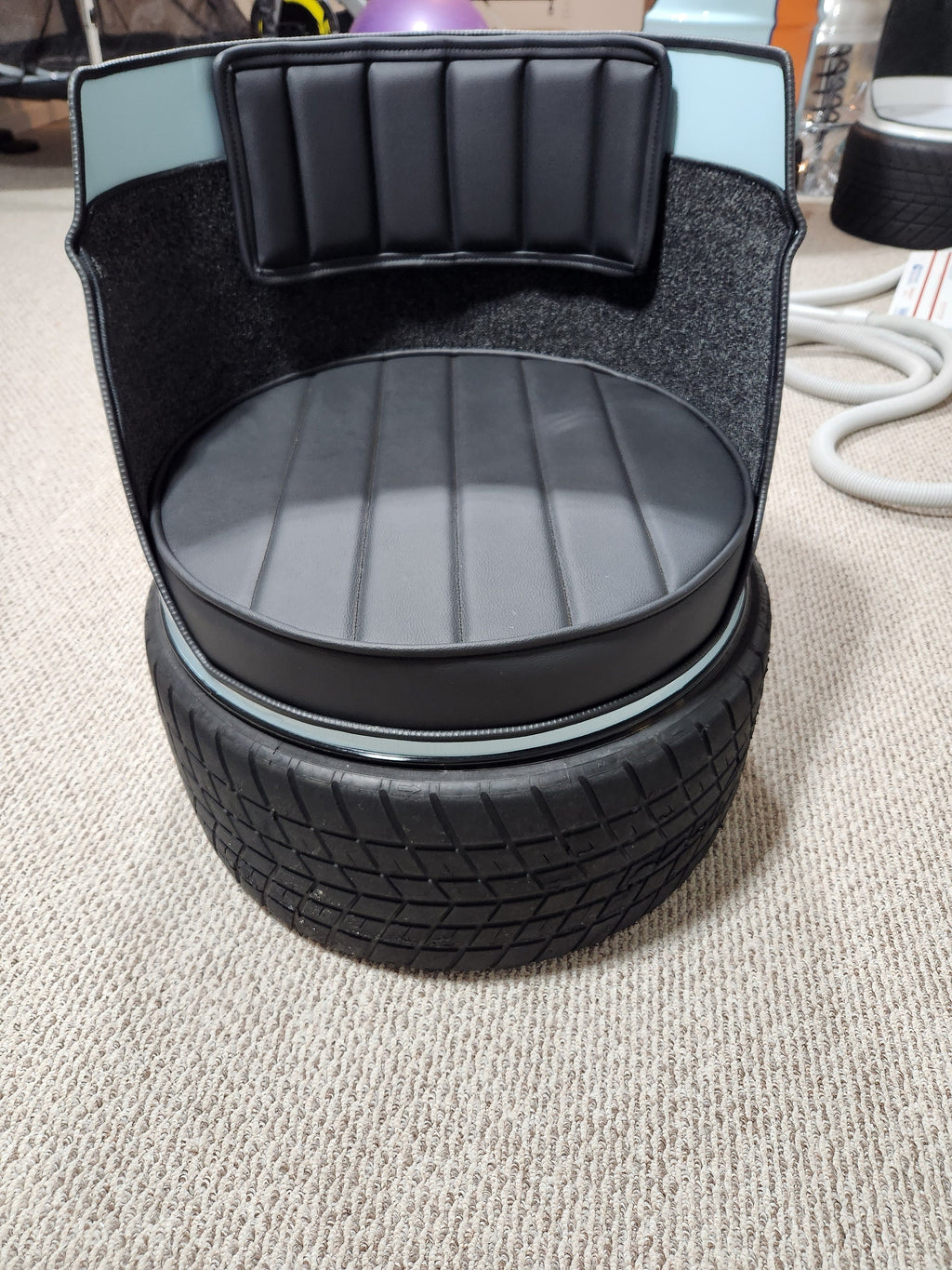 Gulf Inspired GT40 Motorsport Barrel Chair