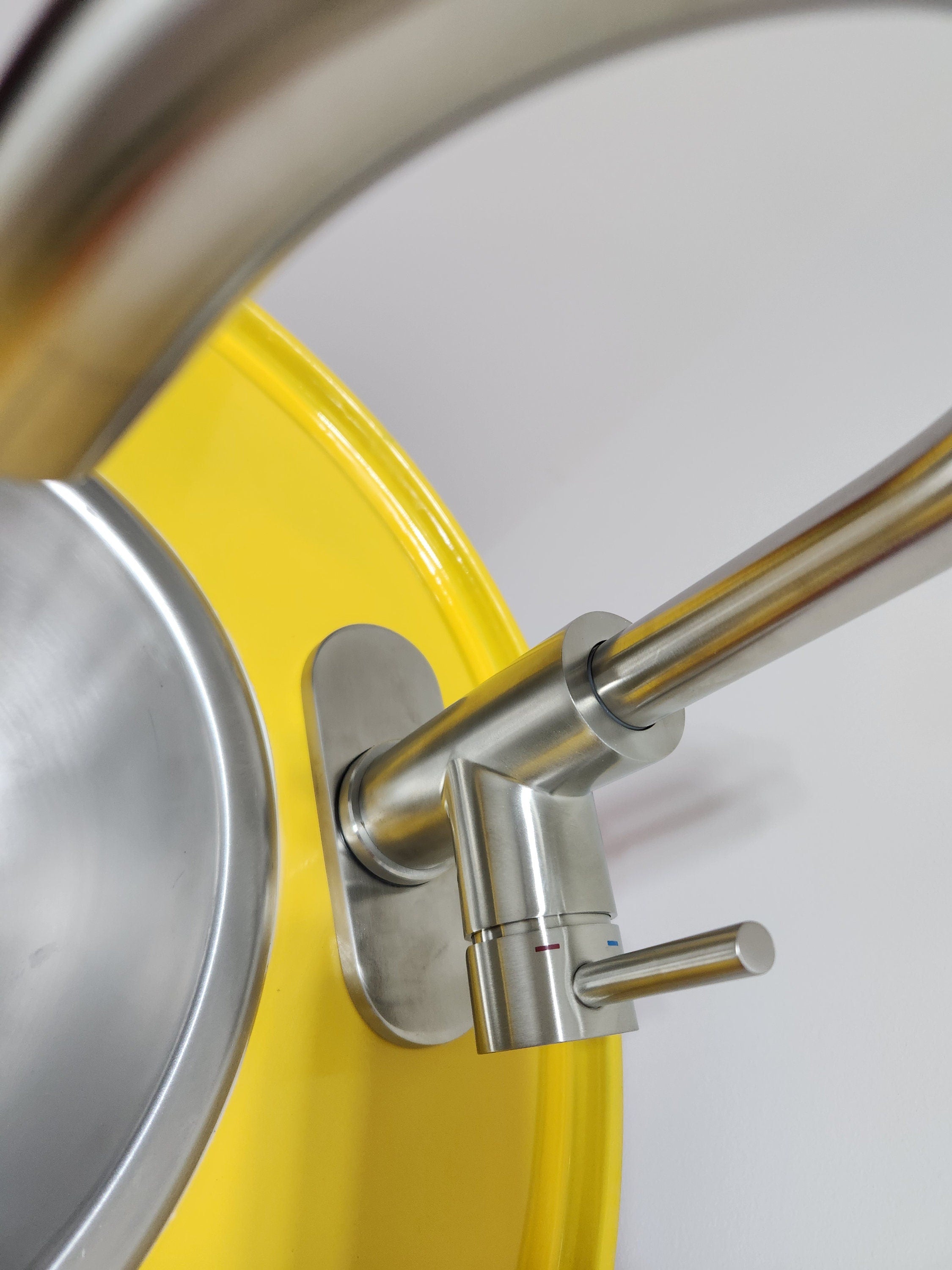 Motorsport Barrel Utility Sink