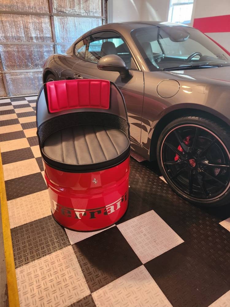Italian Motorsport Barrel Chair